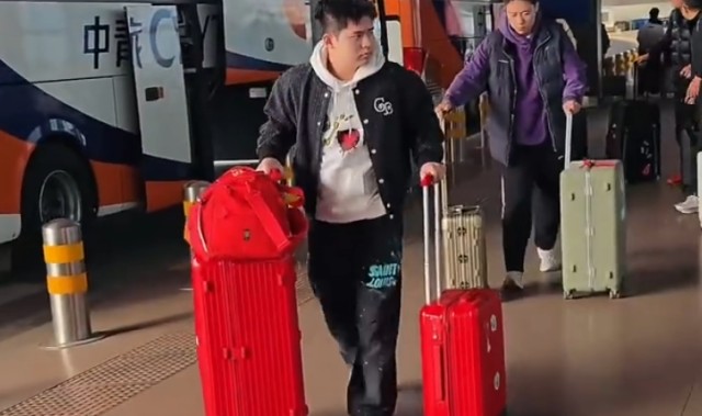 开云Kaiyun官网入口-林诗栋将封闭训练两周！世排跌第5世界杯丢种子位 肩伤成最大隐患