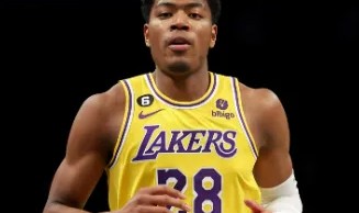 开云体育-中国官网登录入口-八村垒今日砍下22分10篮板，个人赛季第7次砍下20分+