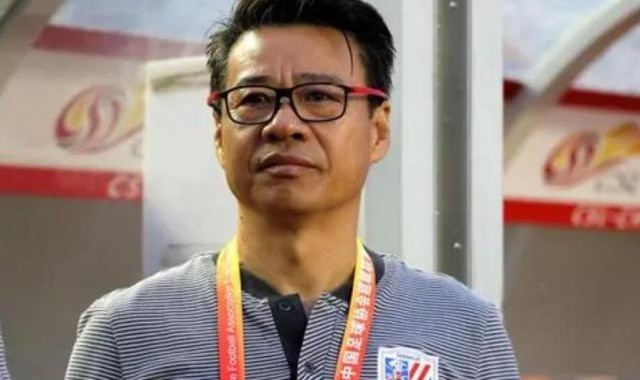 开云体育-中国官网登录入口-球迷希望申花喊出争冠口号 吴金贵：水到才能渠成