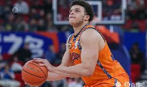 Kaiyun开云官方网站中国登录-媒体人：上海要引进本土球员&amp;一号位很关键 最重要是提升比赛气质