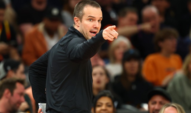 Kaiyun开云官方网站中国登录-奥特：火箭身体对抗明显占优 进入季后赛会缩短轮换要选对人