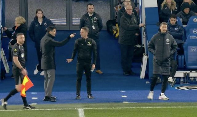 冠军焦虑催生丑陋胜利，枪手战术保守or心理保守？