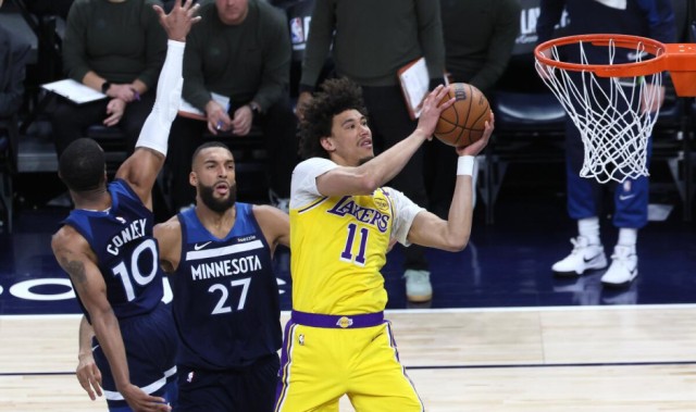 7.04最新NBA交易签约汇总 湖人续约海斯 掘金痛失瓦兰