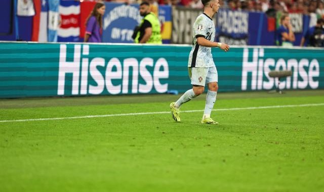 【欧洲杯】格鲁吉亚爆冷出线，葡萄牙0比2不敌新军