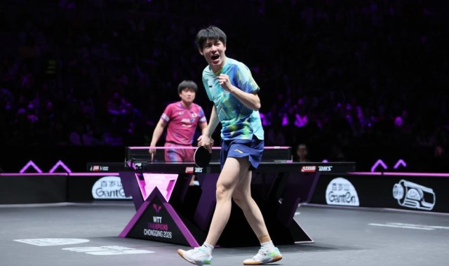 Kaiyun开云官方网站中国登录-WTT重庆冠军赛-温瑞博4-2张本智和晋级男单决赛